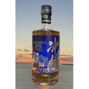 画像: 久米仙酒造 OKINAWA island BLUE Rice whisky 40% 500ml